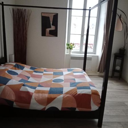 Pounette, Appartement T3 Centre / Thermes Luxeuil Esterno foto