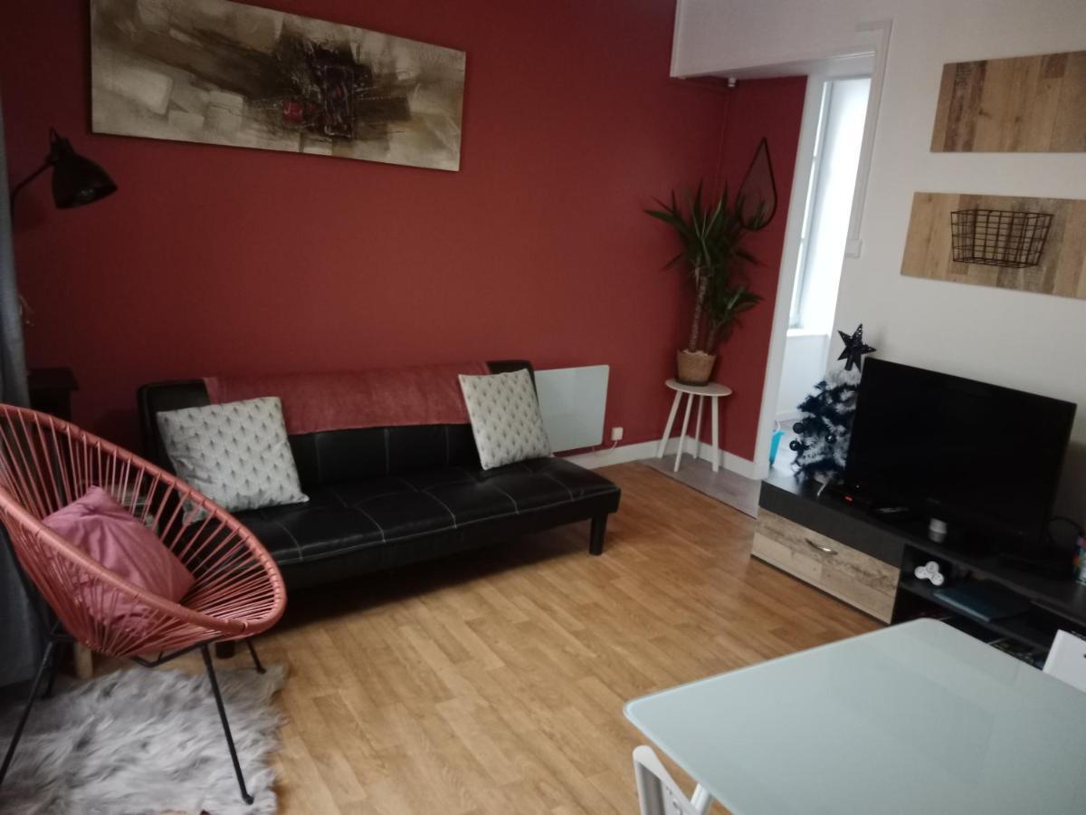 Pounette, Appartement T3 Centre / Thermes Luxeuil Esterno foto