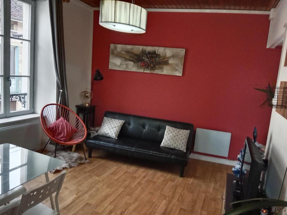 Pounette, Appartement T3 Centre / Thermes Luxeuil Esterno foto
